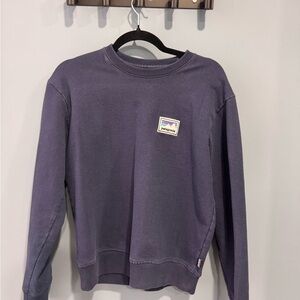 Vintage Patagonia Men's Crewneck in Deep Blue